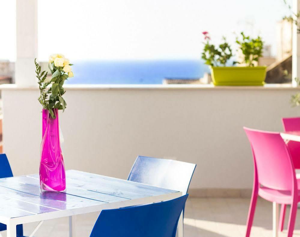 バレストラーテ Stanze Del Mare Bed & Breakfast エクステリア 写真